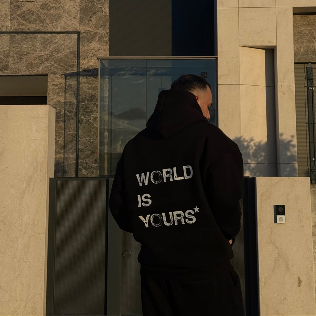 Raphael Oversize Unisex Hoodie "World Is Yours"