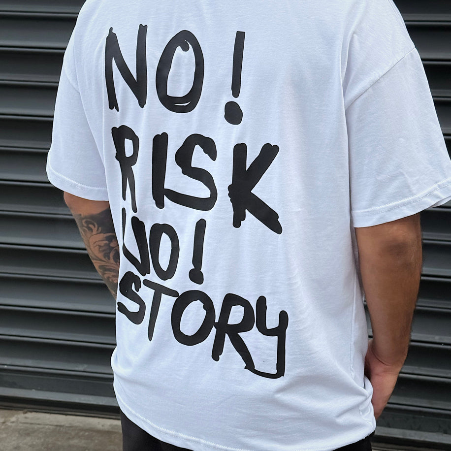 "No Rısk No Story" Black - RAPHAEL Oversize T-shirt